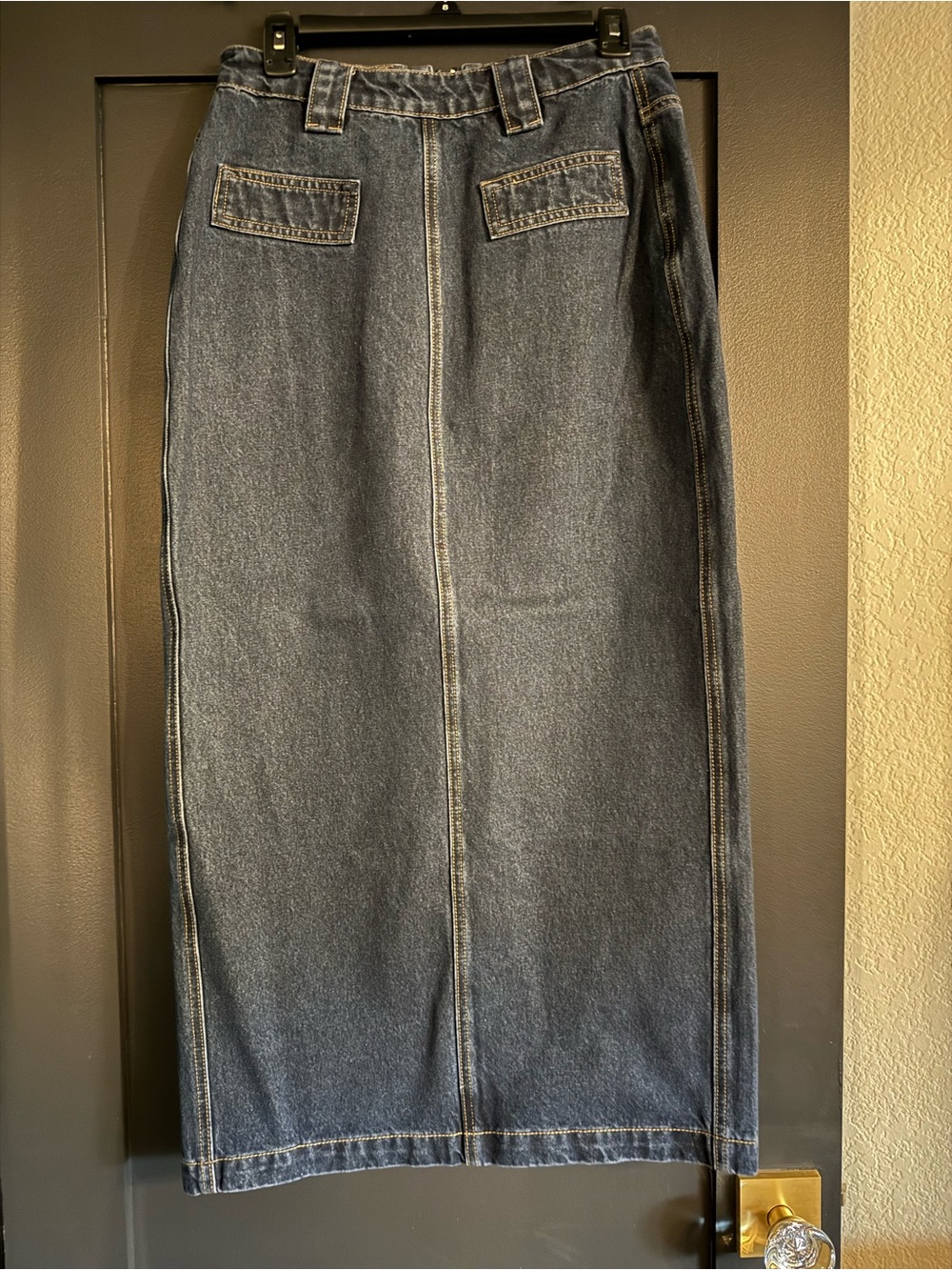 Commence Dark Wash Denim Maxi Skirt w Front/rear pockets, deep slit in back sz M - Picture 6 of 8